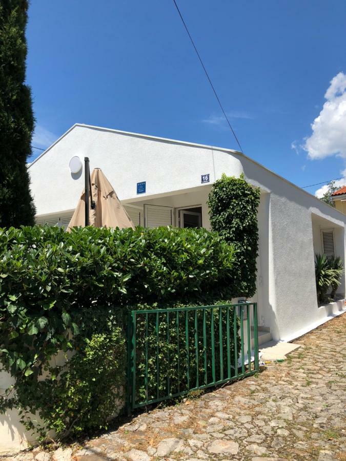 Villa Dvojac Jadranovo Exteriér fotografie